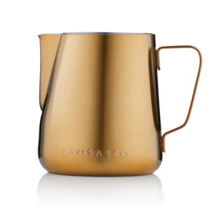 Zlatá konvička na mléko